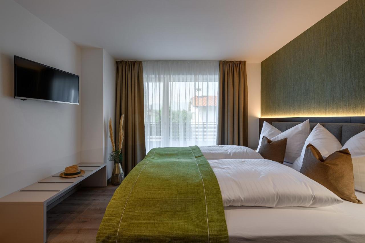 Sambock Quarter Pustrabase Apartman Brunico Kültér fotó